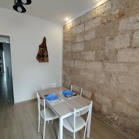 Apartment D'anthoine Palermo